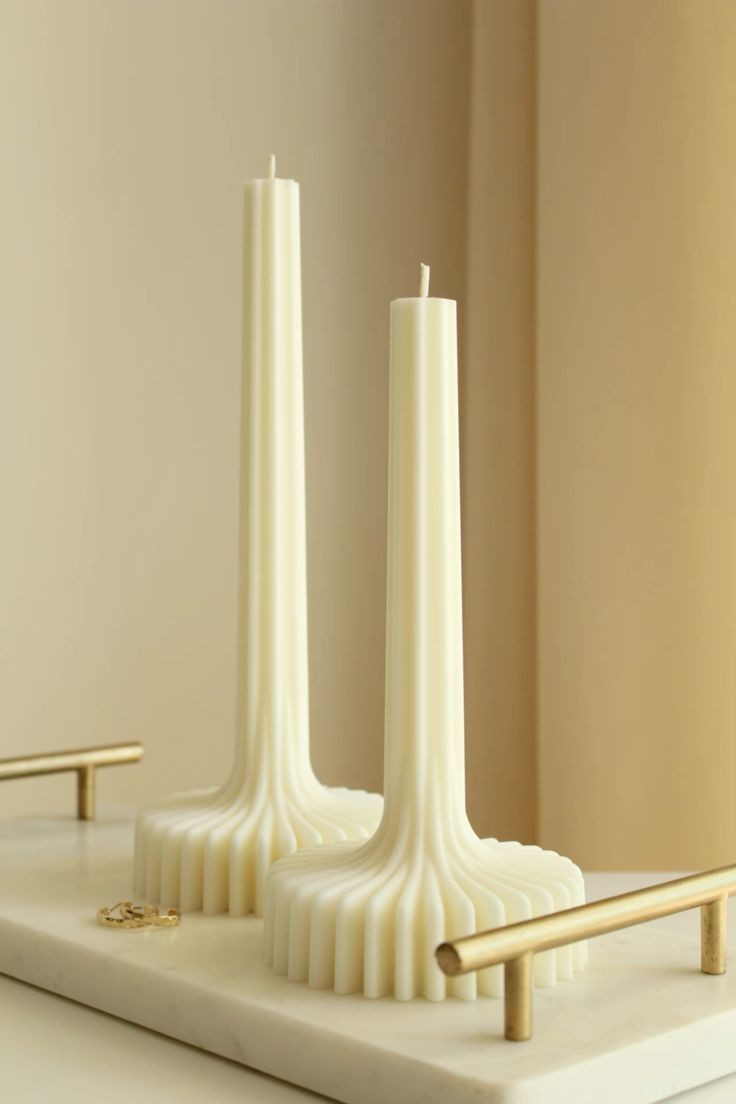 Flat Column Candle