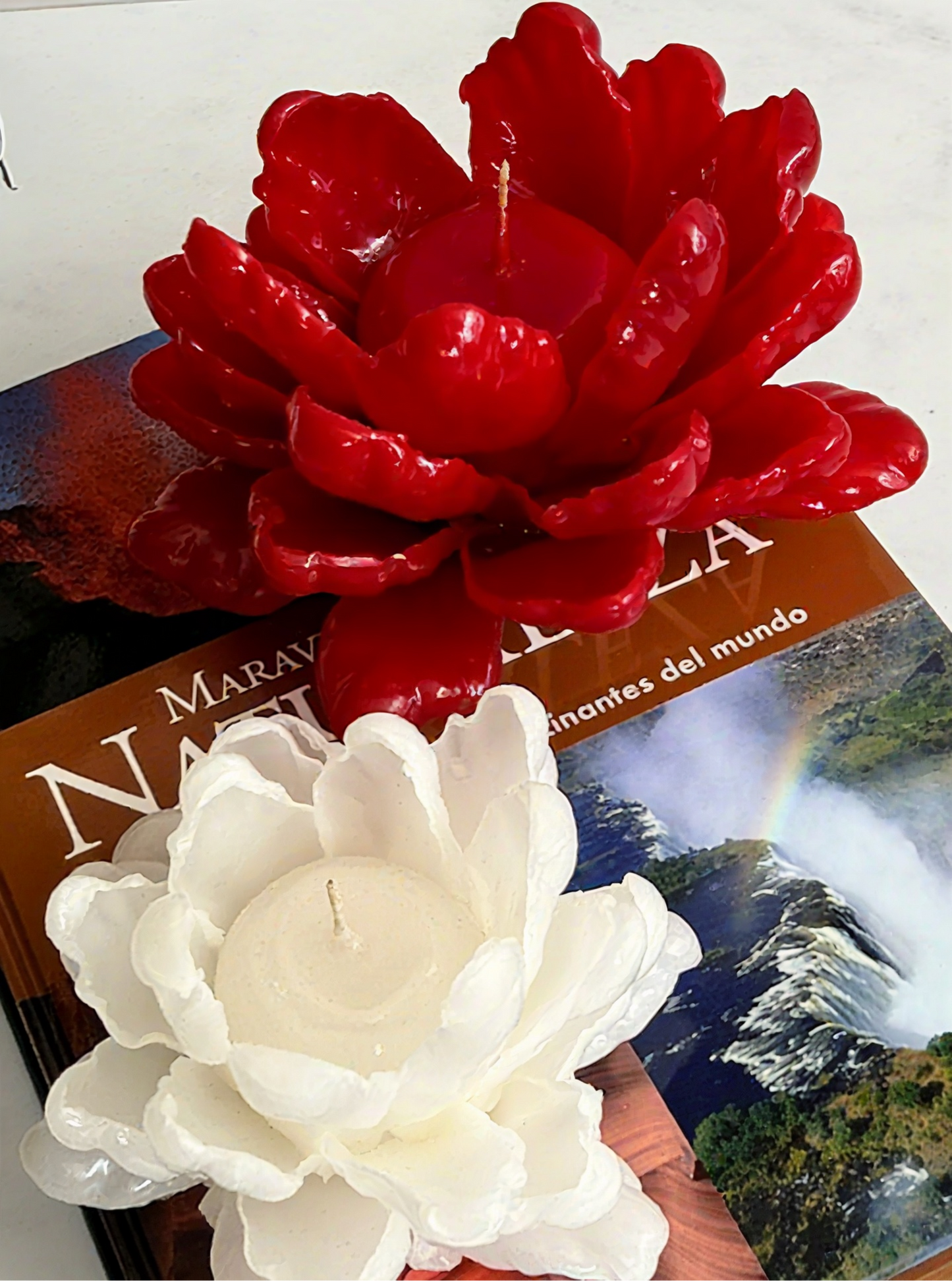 VELA FLOR DE LOTO NAVIDAD